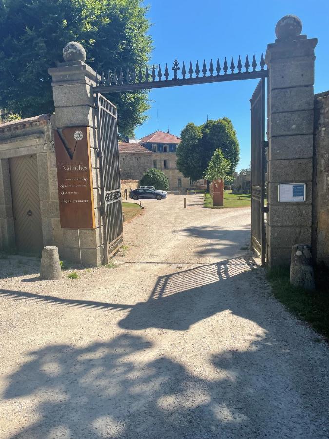 Domaine Et Chateau De Valinches Marols Εξωτερικό φωτογραφία