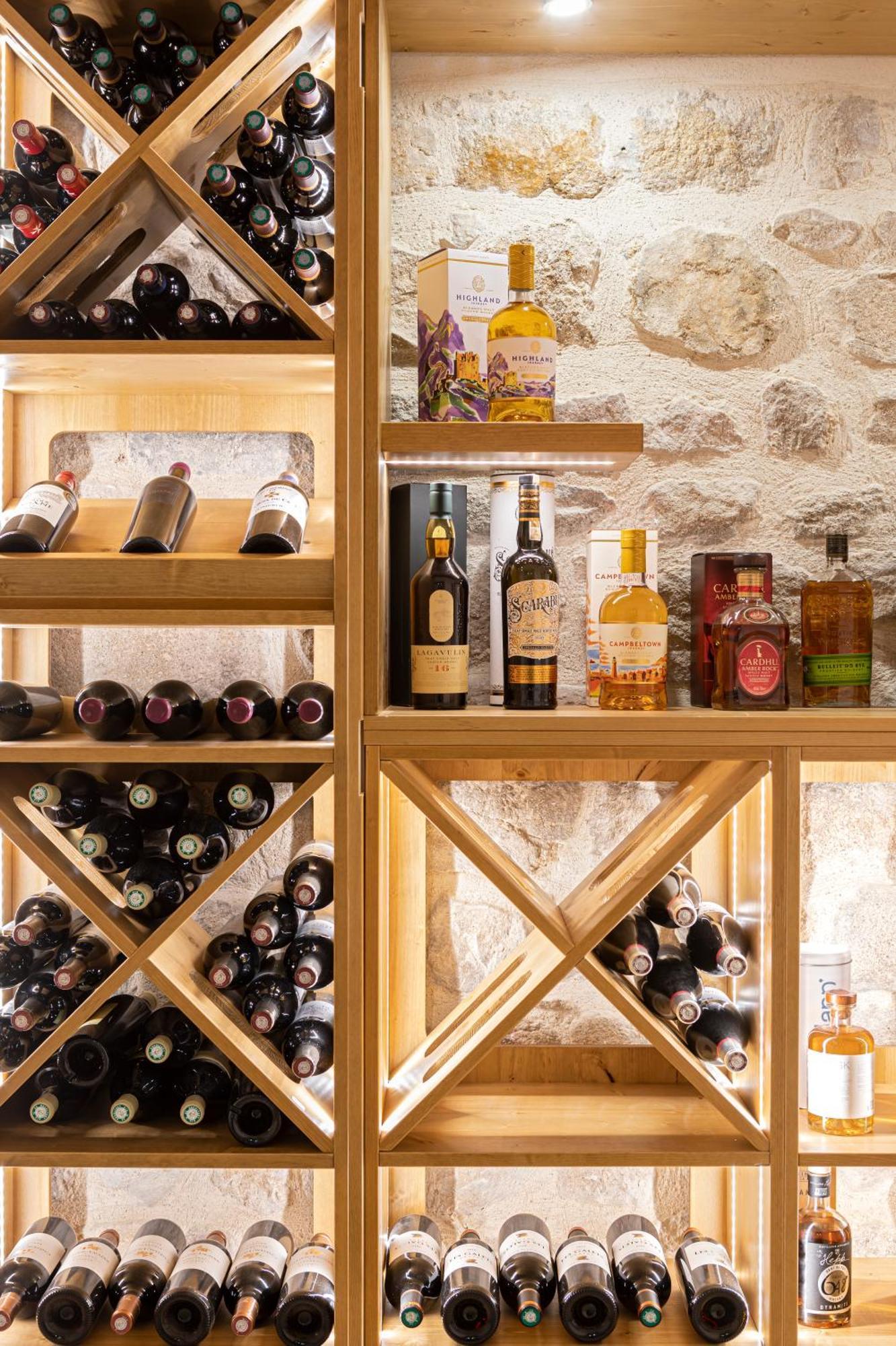 Domaine Et Chateau De Valinches Marols Εξωτερικό φωτογραφία