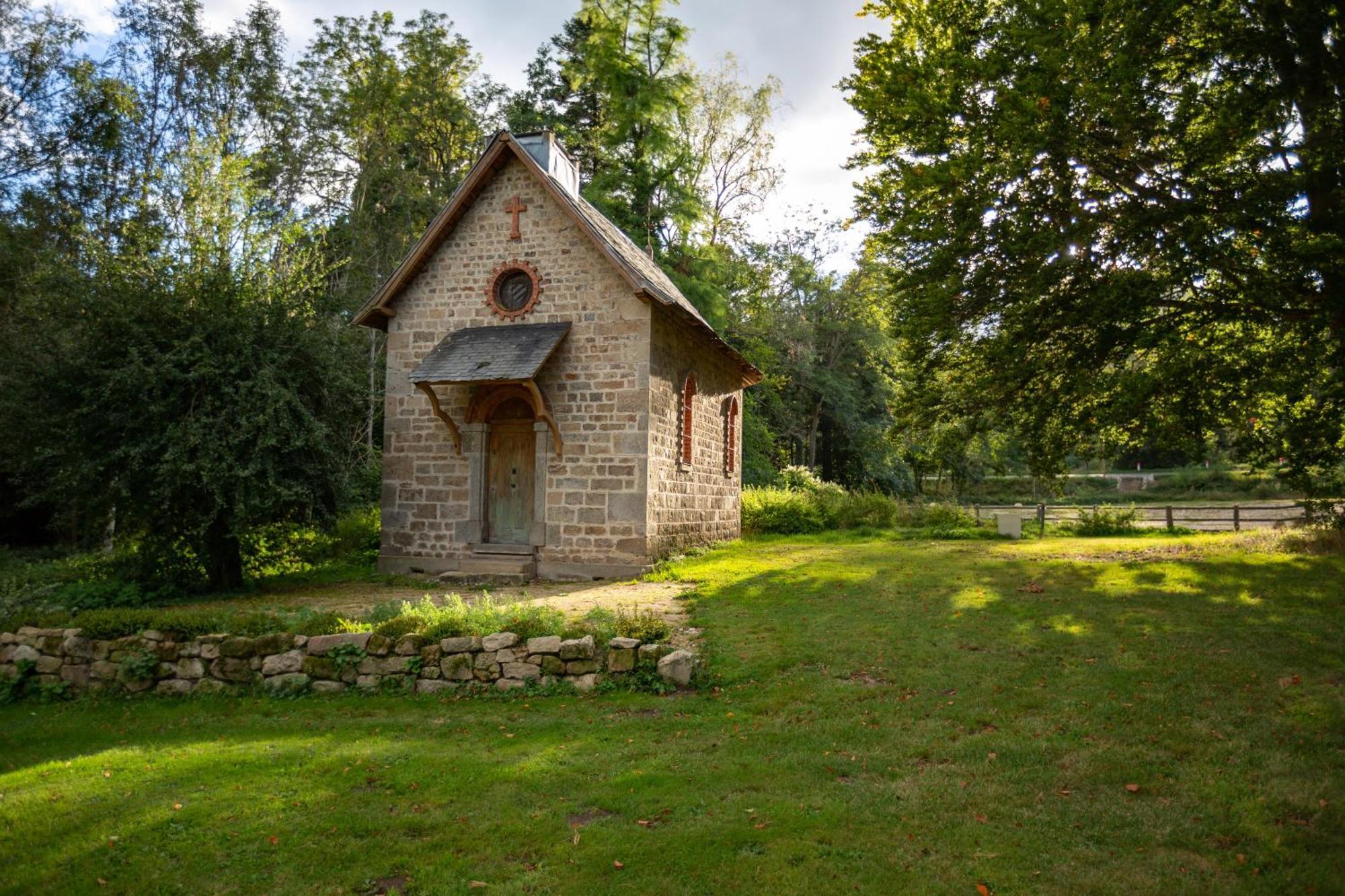 Domaine Et Chateau De Valinches Marols Εξωτερικό φωτογραφία